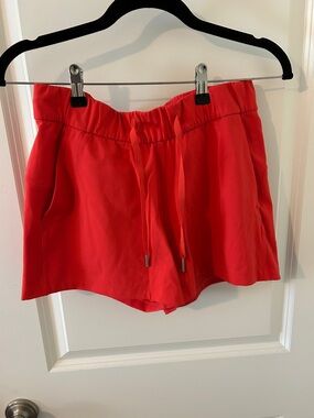 Lululemon On the Fly Short *2.5" Carnation Red